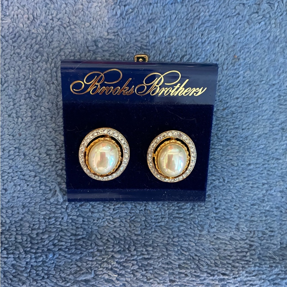 Brooks Brothers White Pearl Earrings with Gold and Diamond Trim Clip-On